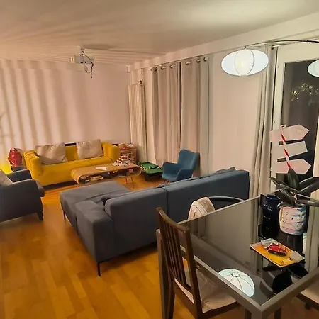Holiday home Maison Avec Piscine Privative Aux Beaux Arts A Montpellier
