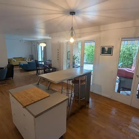 Maison Avec Piscine Privative Aux Beaux Arts A Montpellier